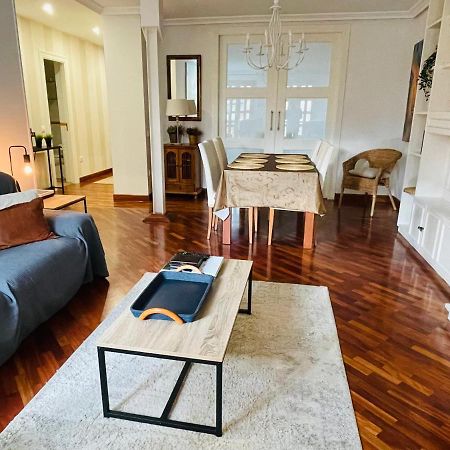 Ferienwohnung Atico Al Lado Del Ayuntamiento Oviédo Exterior foto