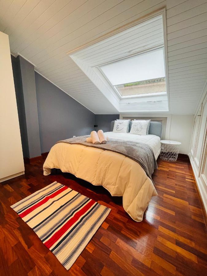 Ferienwohnung Atico Al Lado Del Ayuntamiento Oviédo Exterior foto