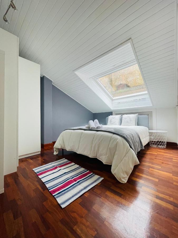 Ferienwohnung Atico Al Lado Del Ayuntamiento Oviédo Exterior foto