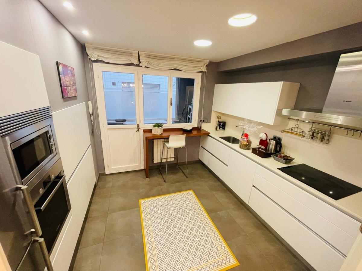 Ferienwohnung Atico Al Lado Del Ayuntamiento Oviédo Exterior foto