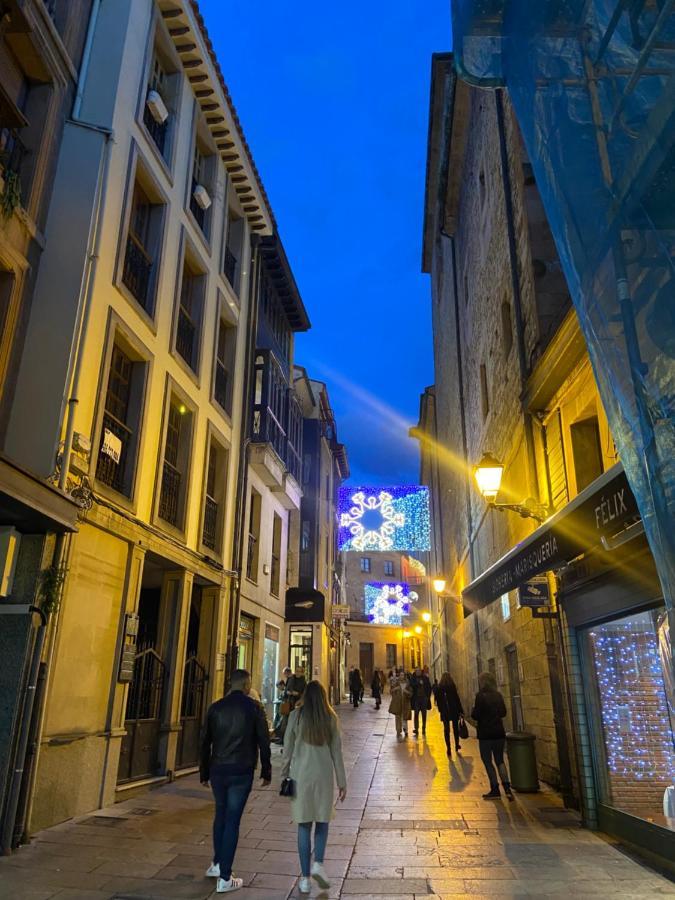 Ferienwohnung Atico Al Lado Del Ayuntamiento Oviédo Exterior foto